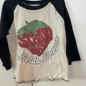 Rowdy Sprout Size 6 Strawberry Fields Forever Graphic Raglin Longsleeve